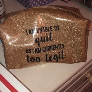 MAKEUP BAG